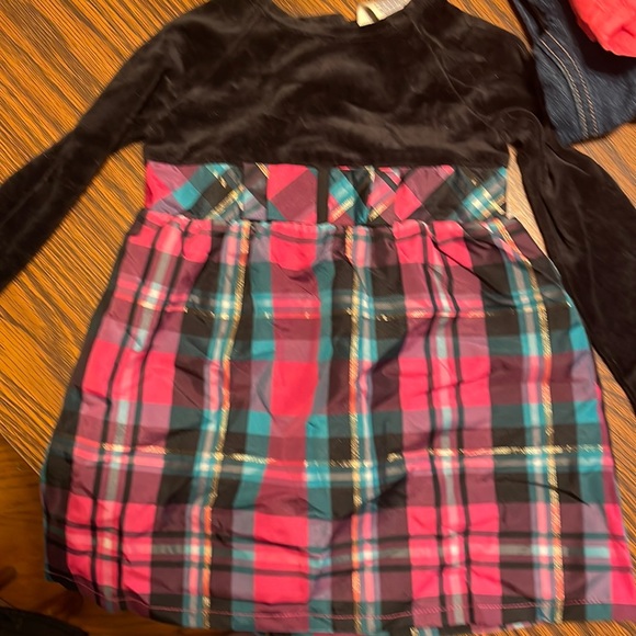 Girls 3t healthtex black suede long sleeved dress with plaid bottom - Picture 1 of 3